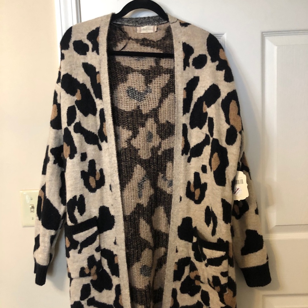 Altar’d State NEW WITH TAGS Cozy Cheetah Sweater